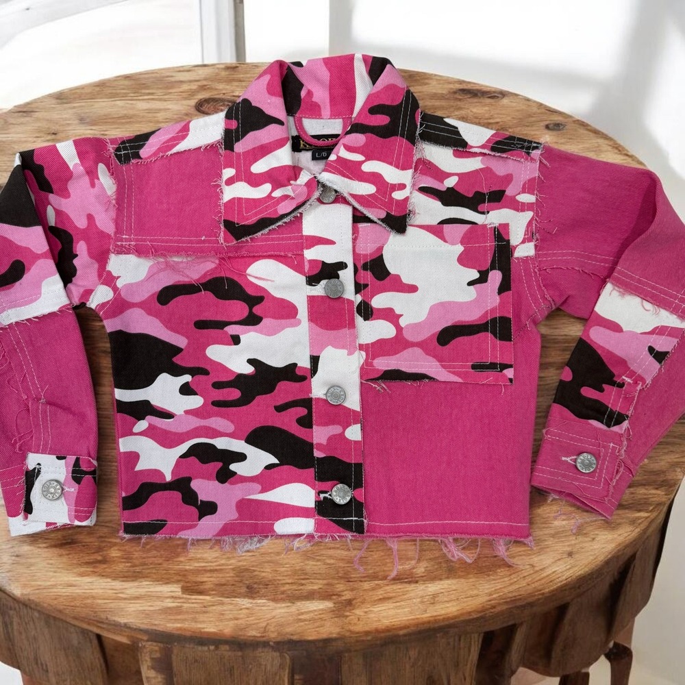 Y2K Pink Camo Cropped Jacket Kids Size 6 Patchwork Streetwear Grunge Style